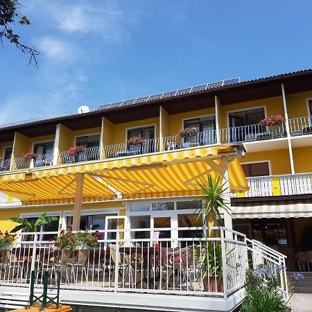 Hotel Am See Obersammelsdorf Exterior photo